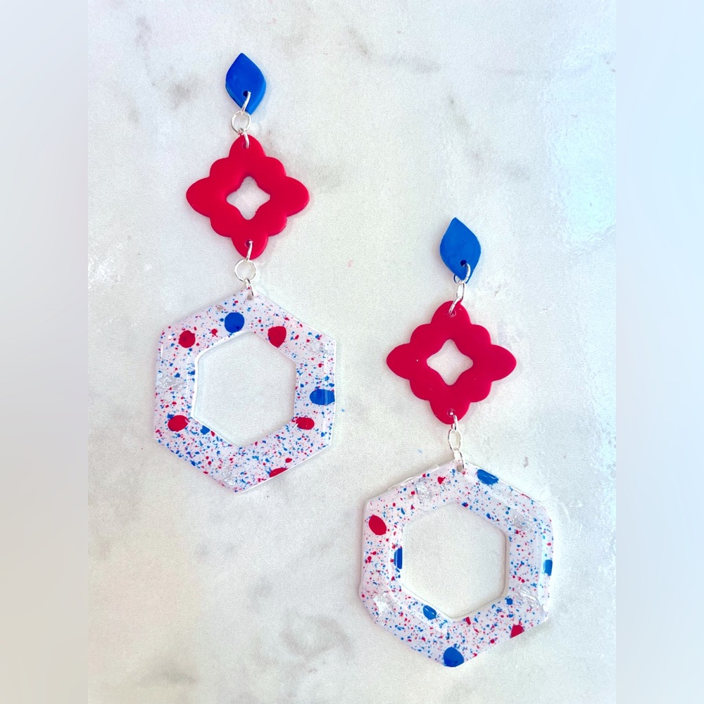 Forth of July Dangly Earrings red white and blue